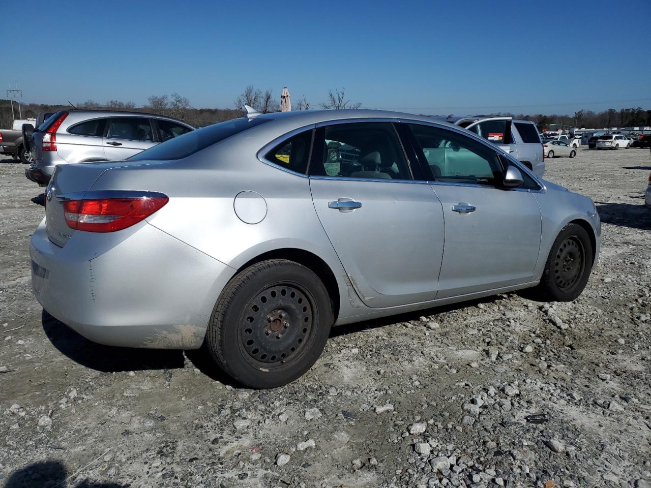 VIN 1G4PP5SK5D4131991 2013 BUICK VERANO no.3