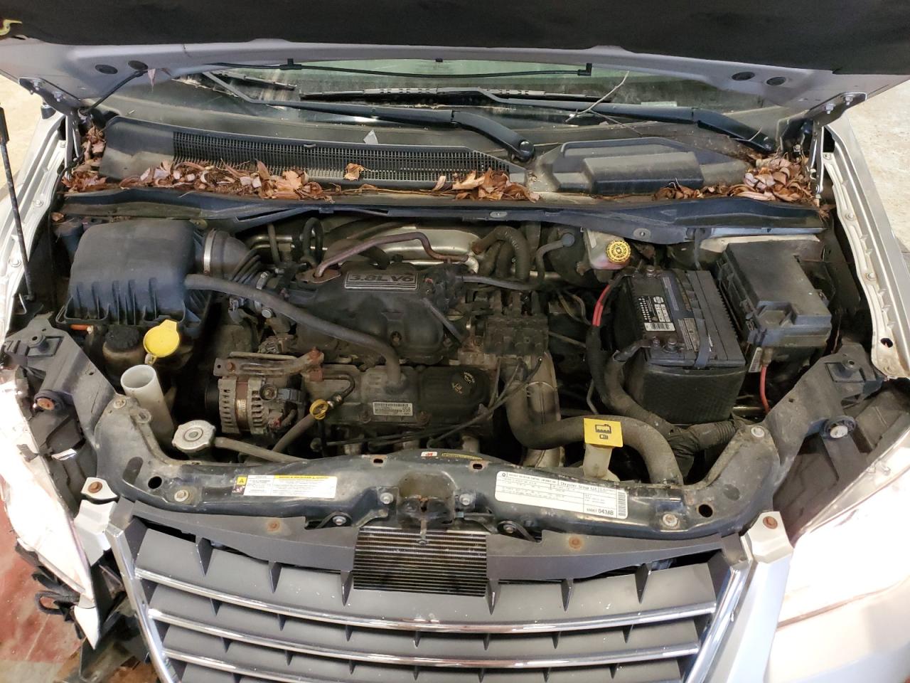 2010 Chrysler Town & Country Touring VIN: 2A4RR5D16AR373848 Lot: 44188094