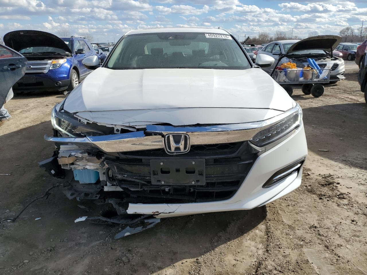 2020 Honda Accord Touring Hybrid VIN: 1HGCV3F96LA017164 Lot: 40922214