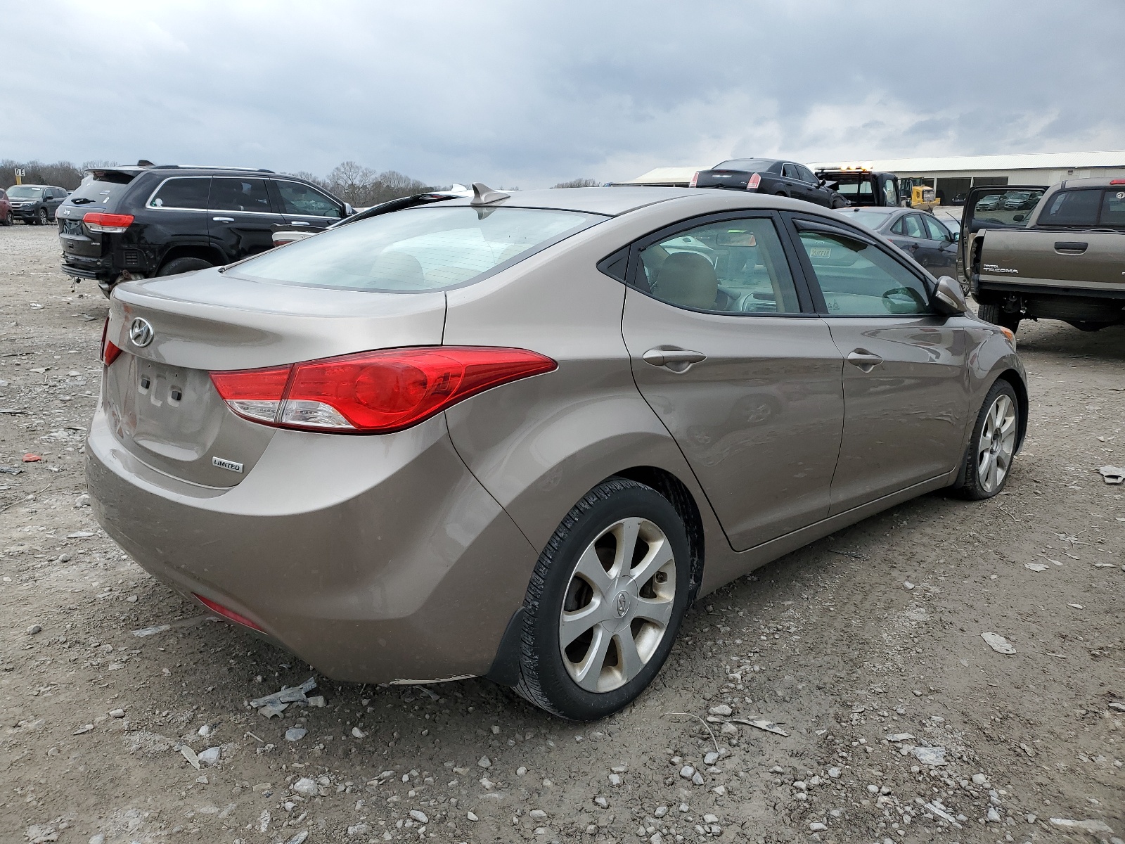 5NPDH4AE2DH454819 2013 Hyundai Elantra Gls