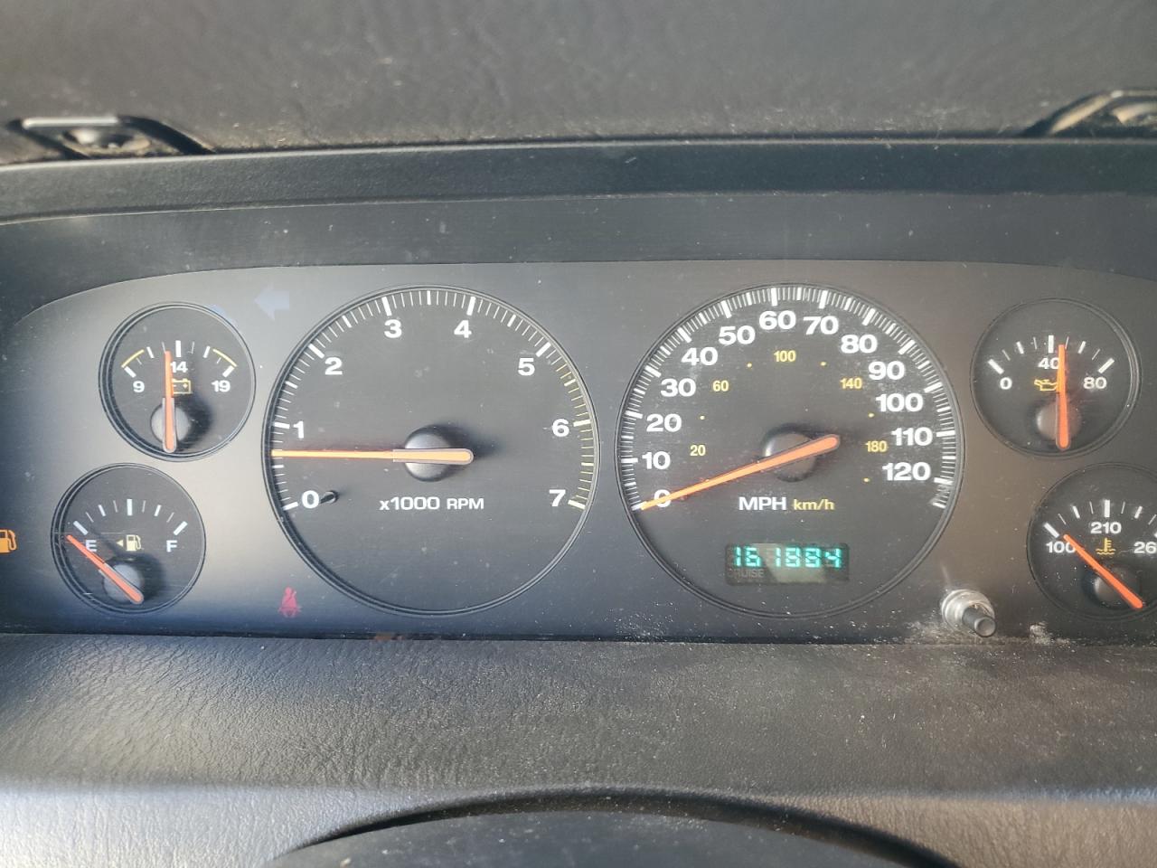 2000 Jeep Grand Cherokee Laredo VIN: 1J4G248N7YC217792 Lot: 42889804