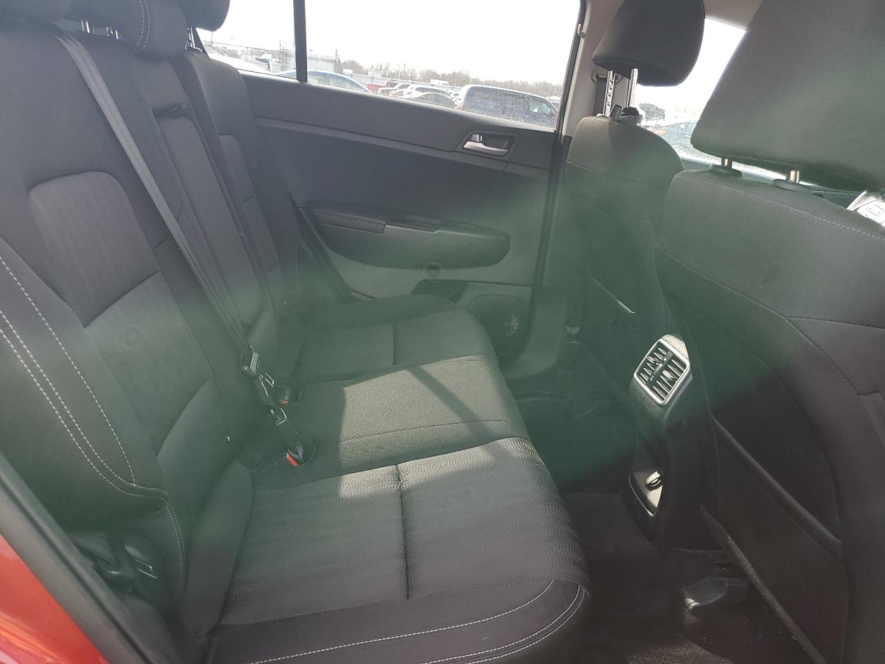 2020 Kia Sportage - Image 10