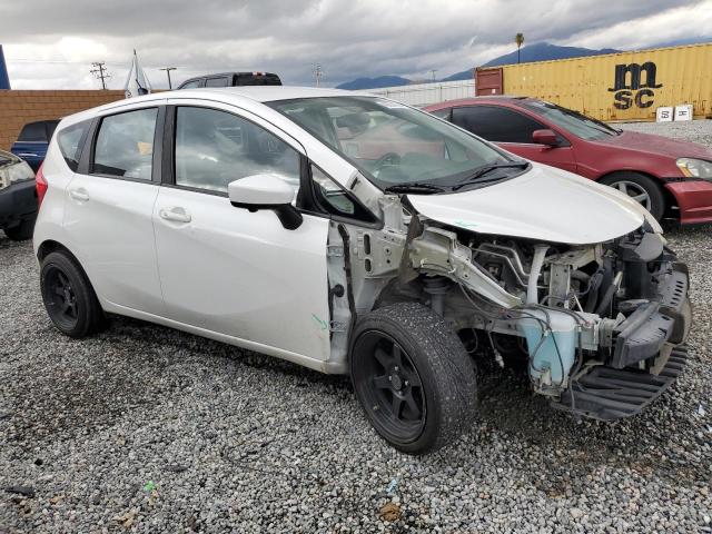  NISSAN VERSA 2015 Білий