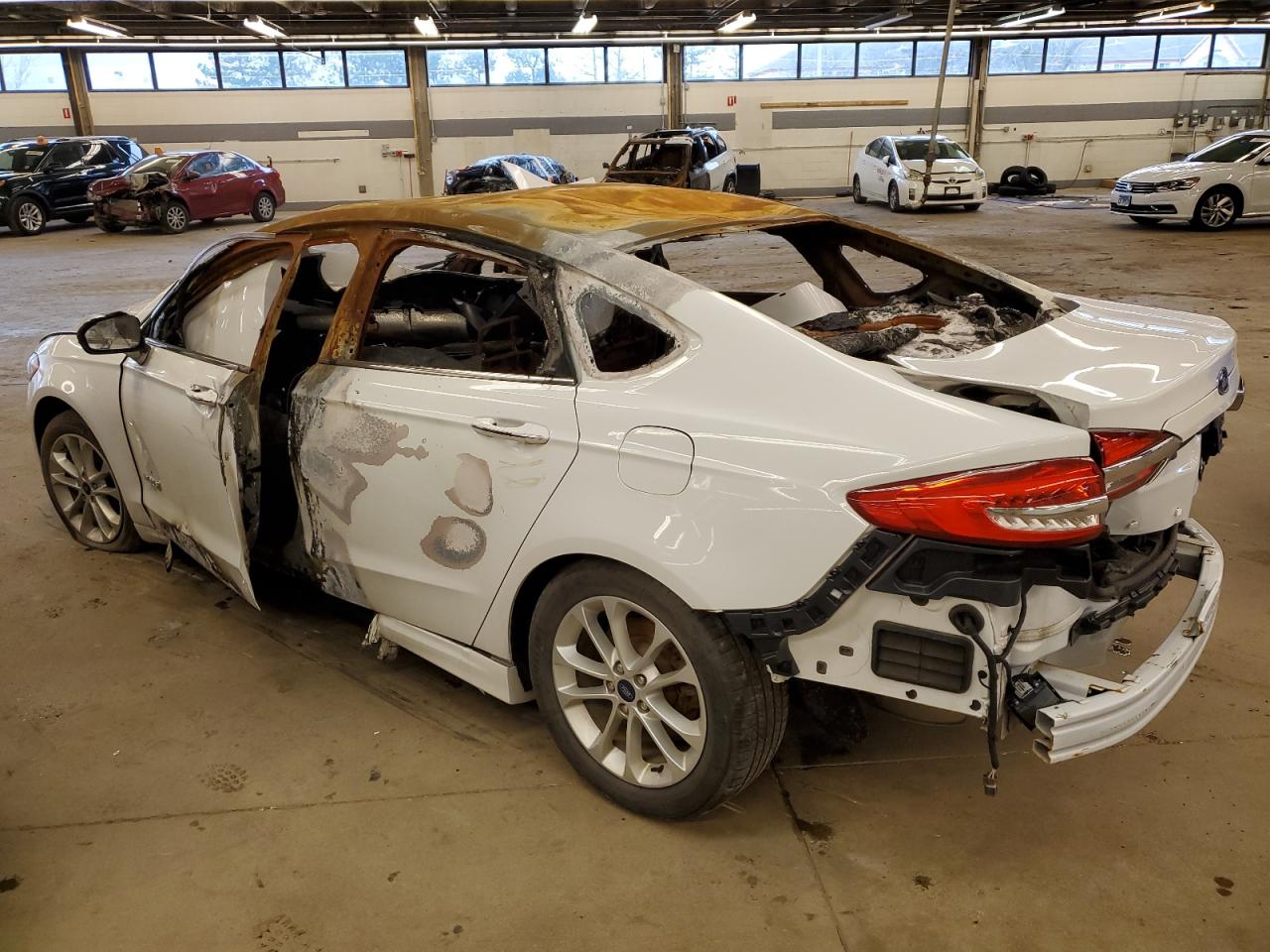 2019 Ford Fusion - Image 3