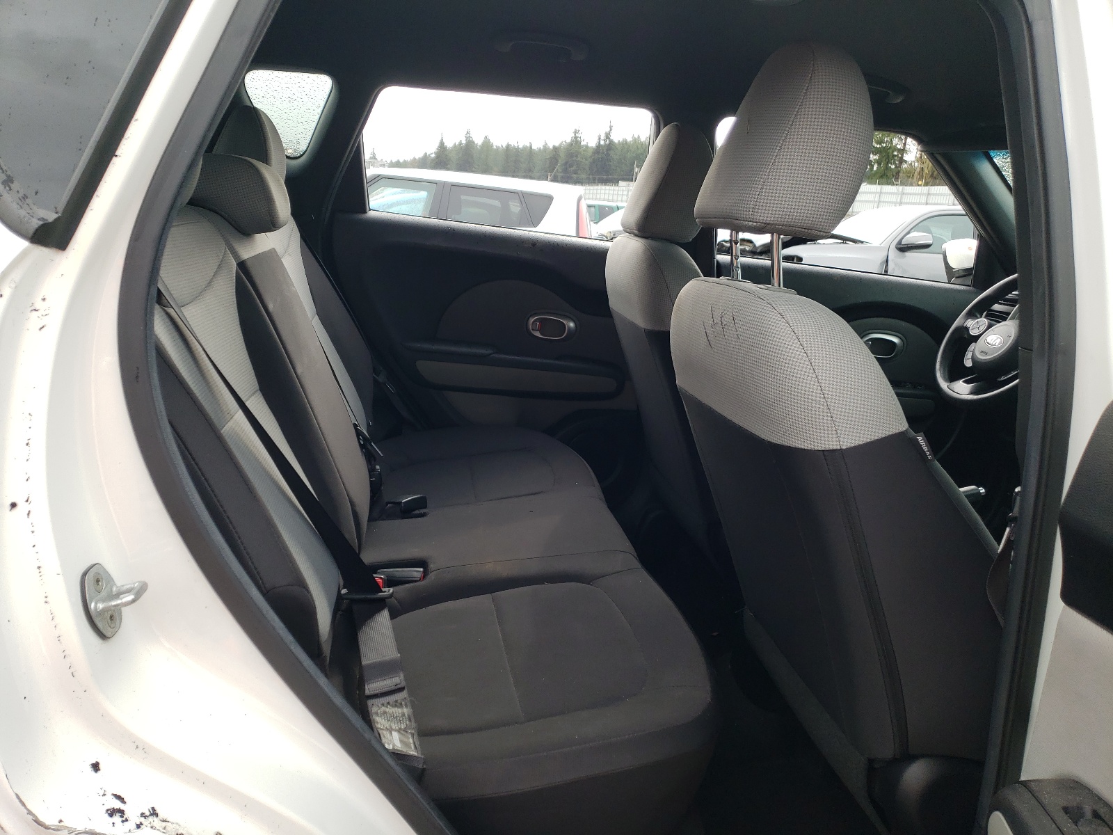 KNDJN2A29F7116332 2015 Kia Soul