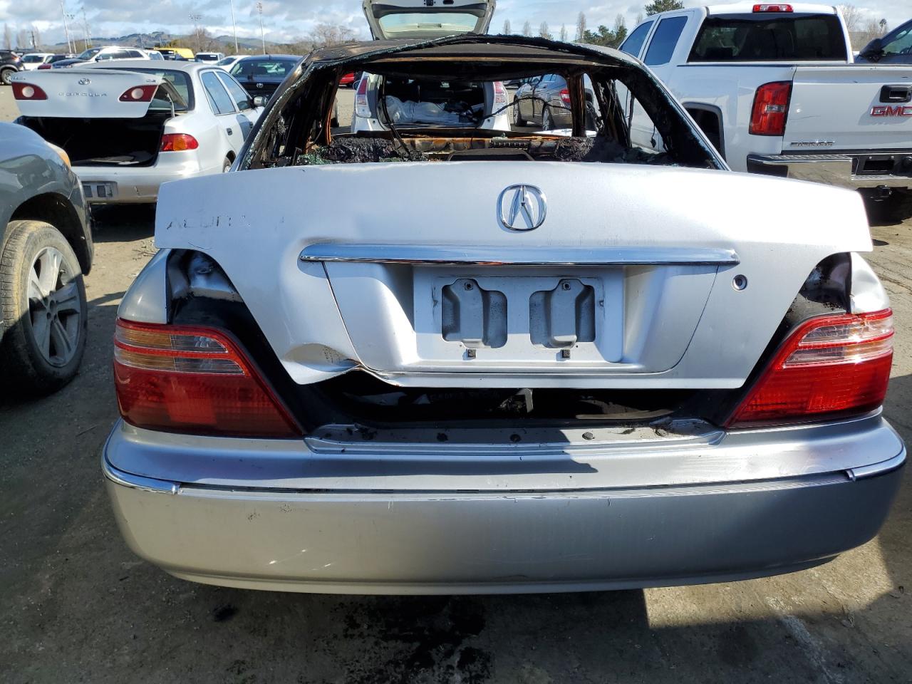 JH4KA9654YC000881 2000 Acura 3.5Rl