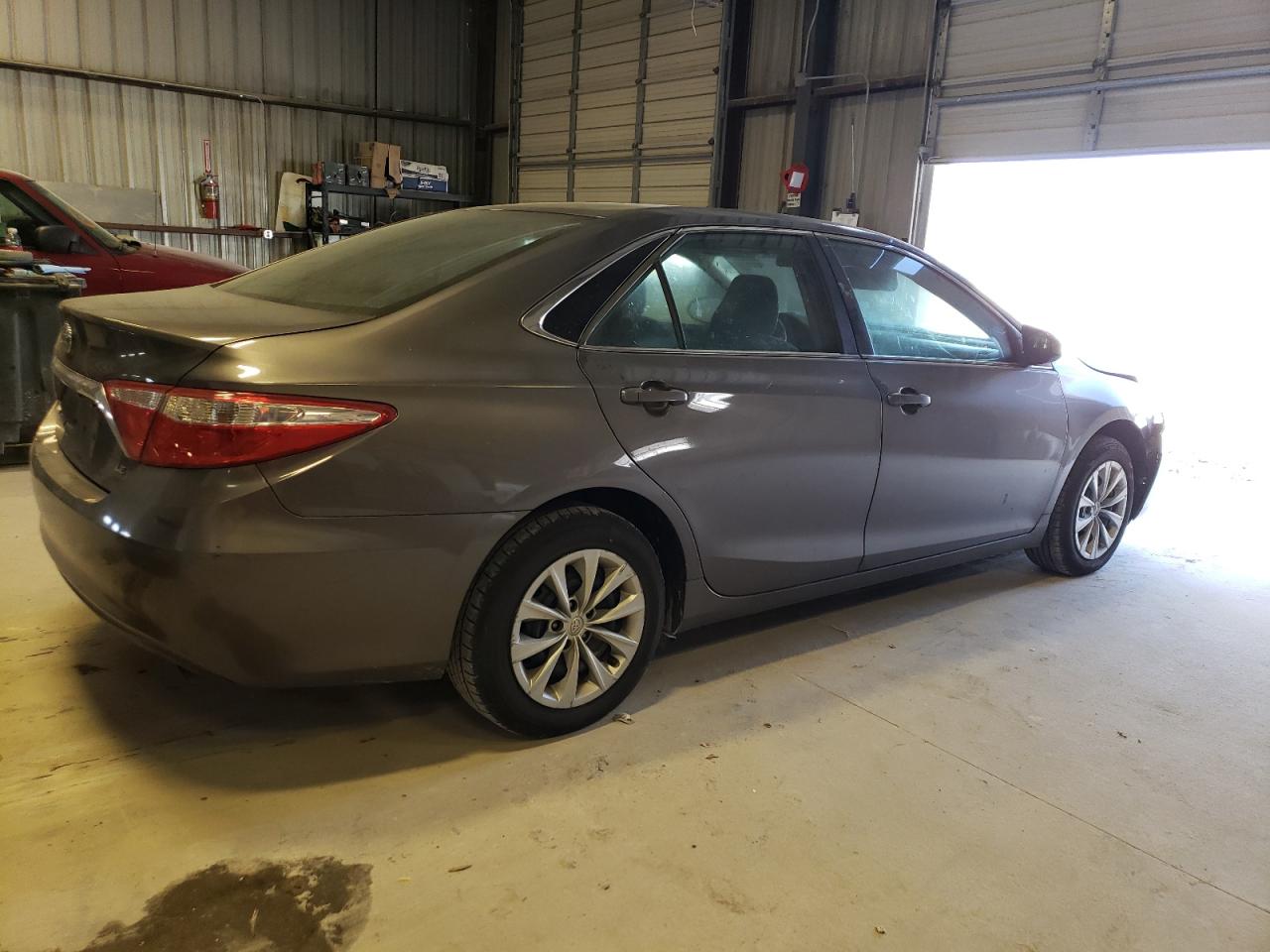 4T1BF1FK6GU172893 2016 Toyota Camry Le