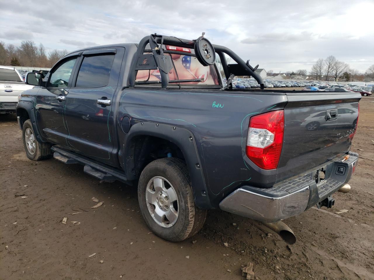 5TFDY5F16JX743455 2018 Toyota Tundra Crewmax Sr5