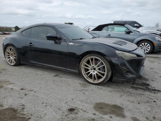 Coupet TOYOTA SCION 2013 Czarny