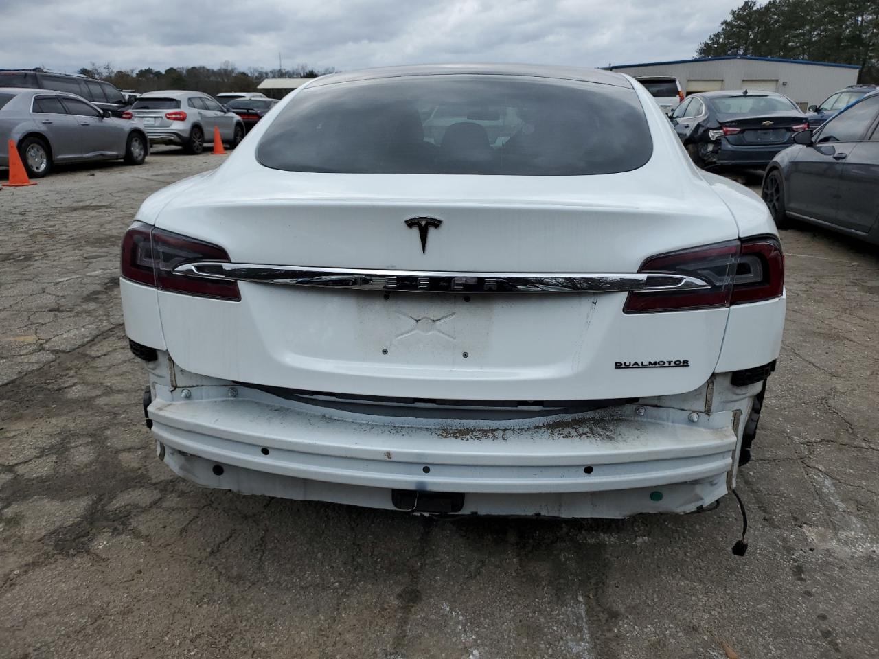 2018 Tesla Model S VIN: 5YJSA1E21JF275434 Lot: 42066224