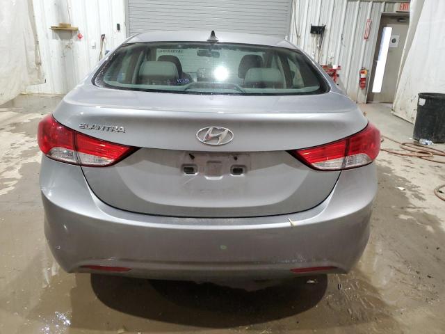  HYUNDAI ELANTRA 2013 Srebrny