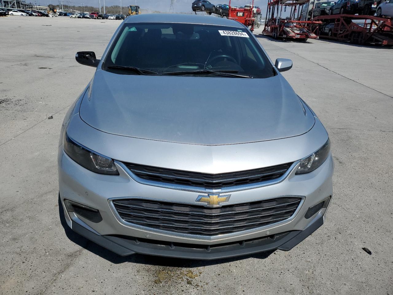 2017 Chevrolet Malibu - Image 5