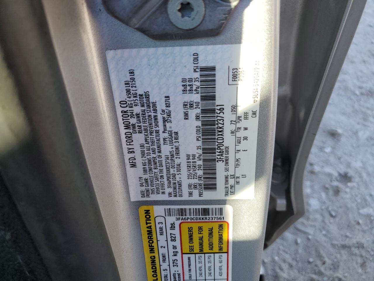 3FA6P0CDXKR237561 2019 Ford Fusion Sel