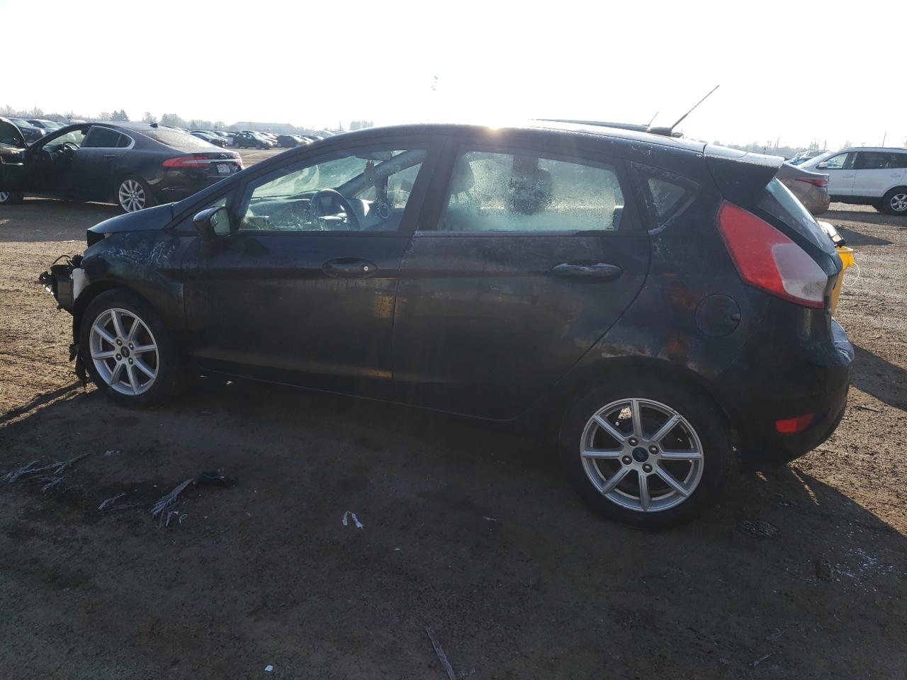 3FADP4EJ4KM130651 2019 Ford Fiesta Se