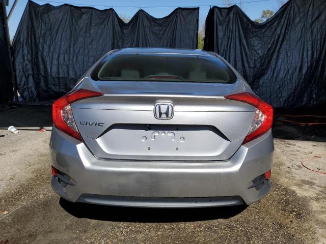 Sedans HONDA CIVIC 2016 Srebrny