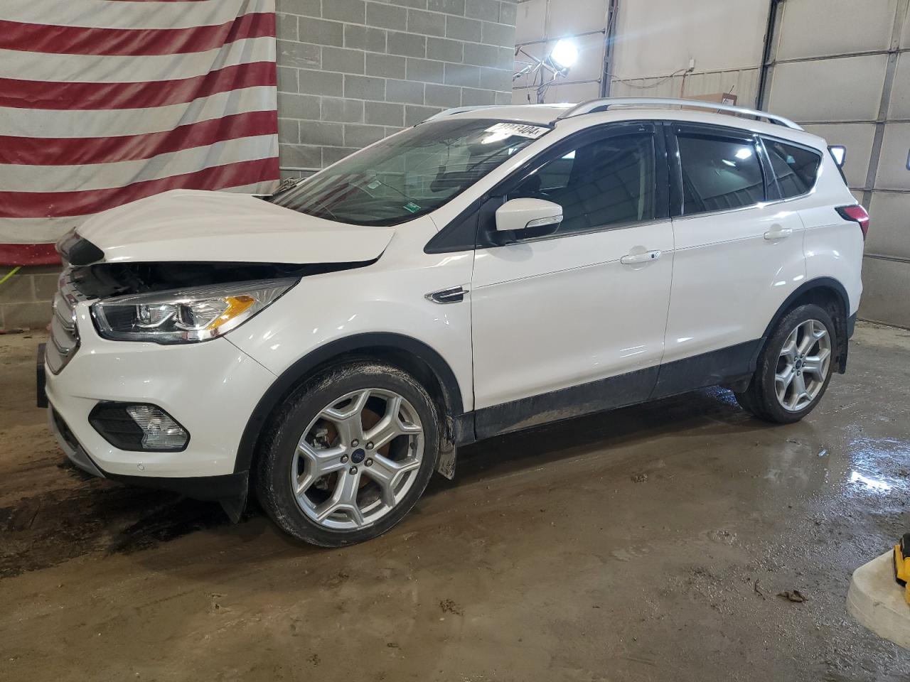 2019 Ford Escape Titanium VIN: 1FMCU9J97KUC37529 Lot: 42243404