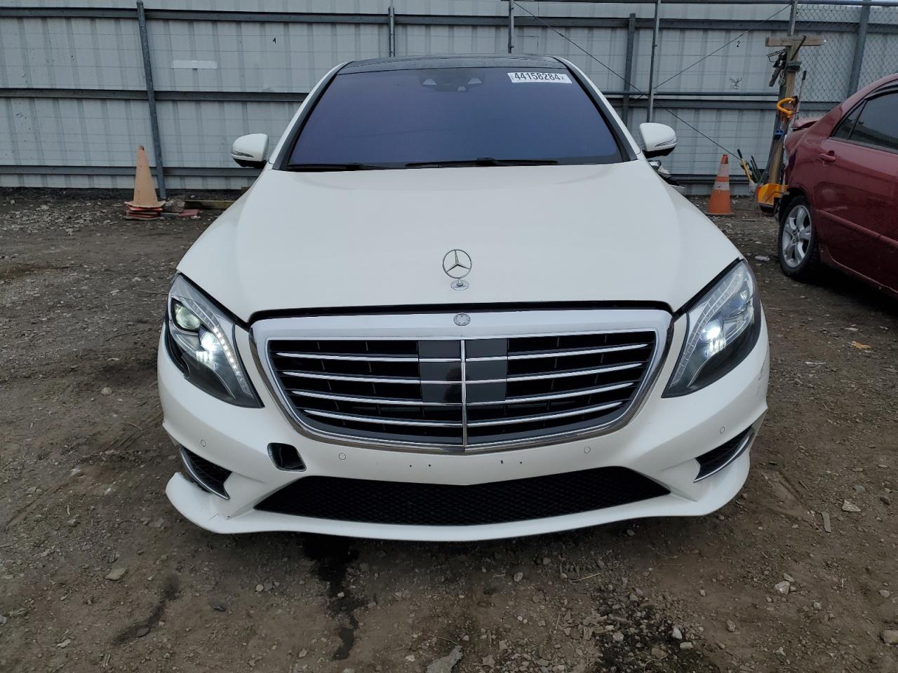 2015 Mercedes-Benz S 550 4Matic VIN: WDDUG8FB8FA164917 Lot: 44158284