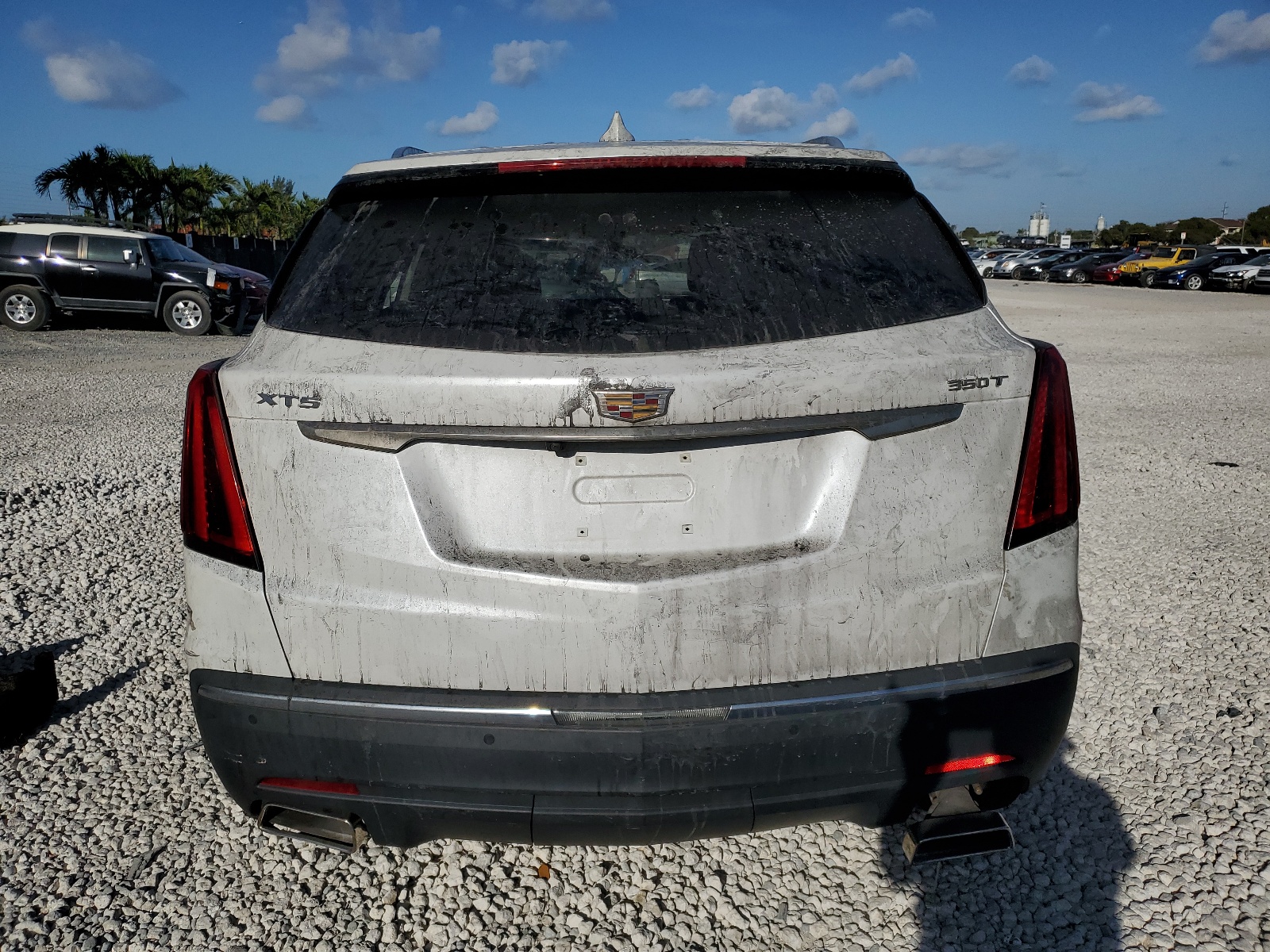 1GYKNAR40LZ235546 2020 Cadillac Xt5 Luxury