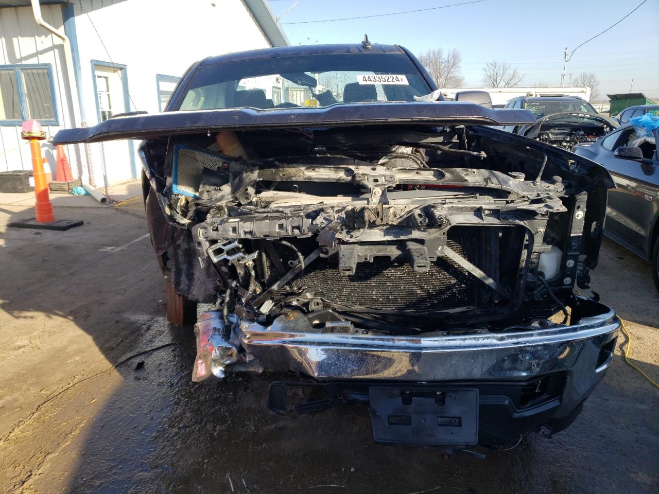 1GCVKREC4FZ268626 2015 Chevrolet Silverado K1500 Lt
