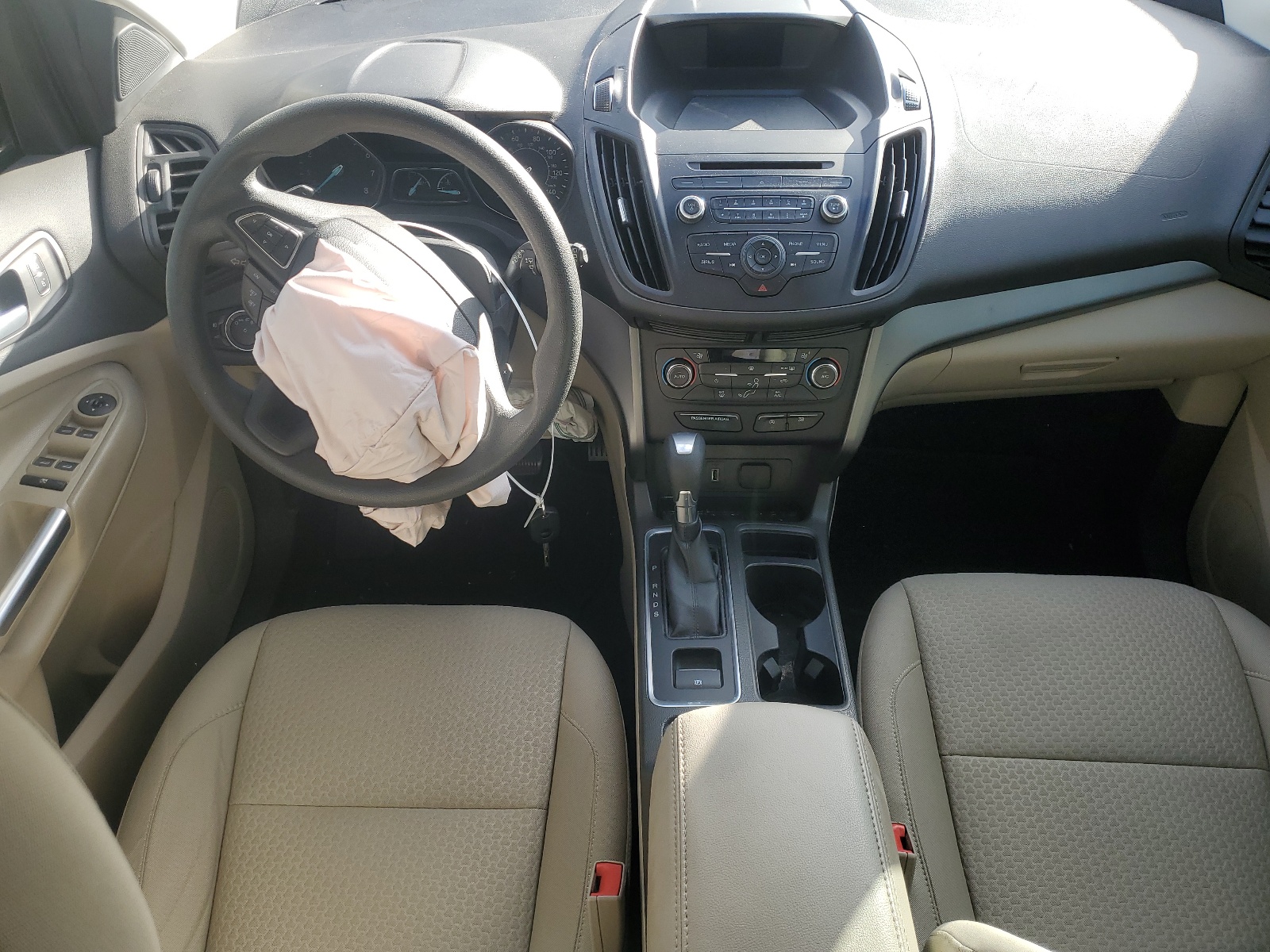 1FMCU0GD5HUC26772 2017 Ford Escape Se