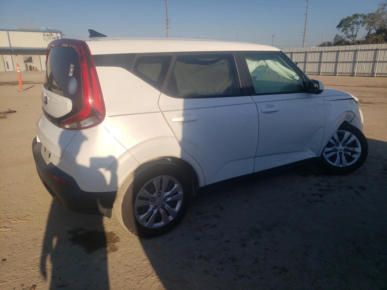 KNDJ23AU7L7053792 2020 Kia Soul Lx