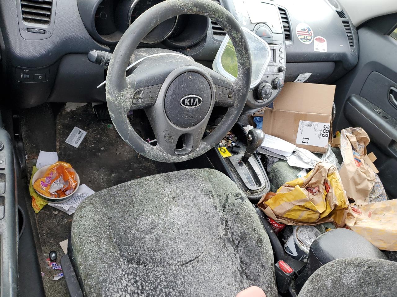 2010 Kia Soul + VIN: KNDJT2A24A7106502 Lot: 44425664