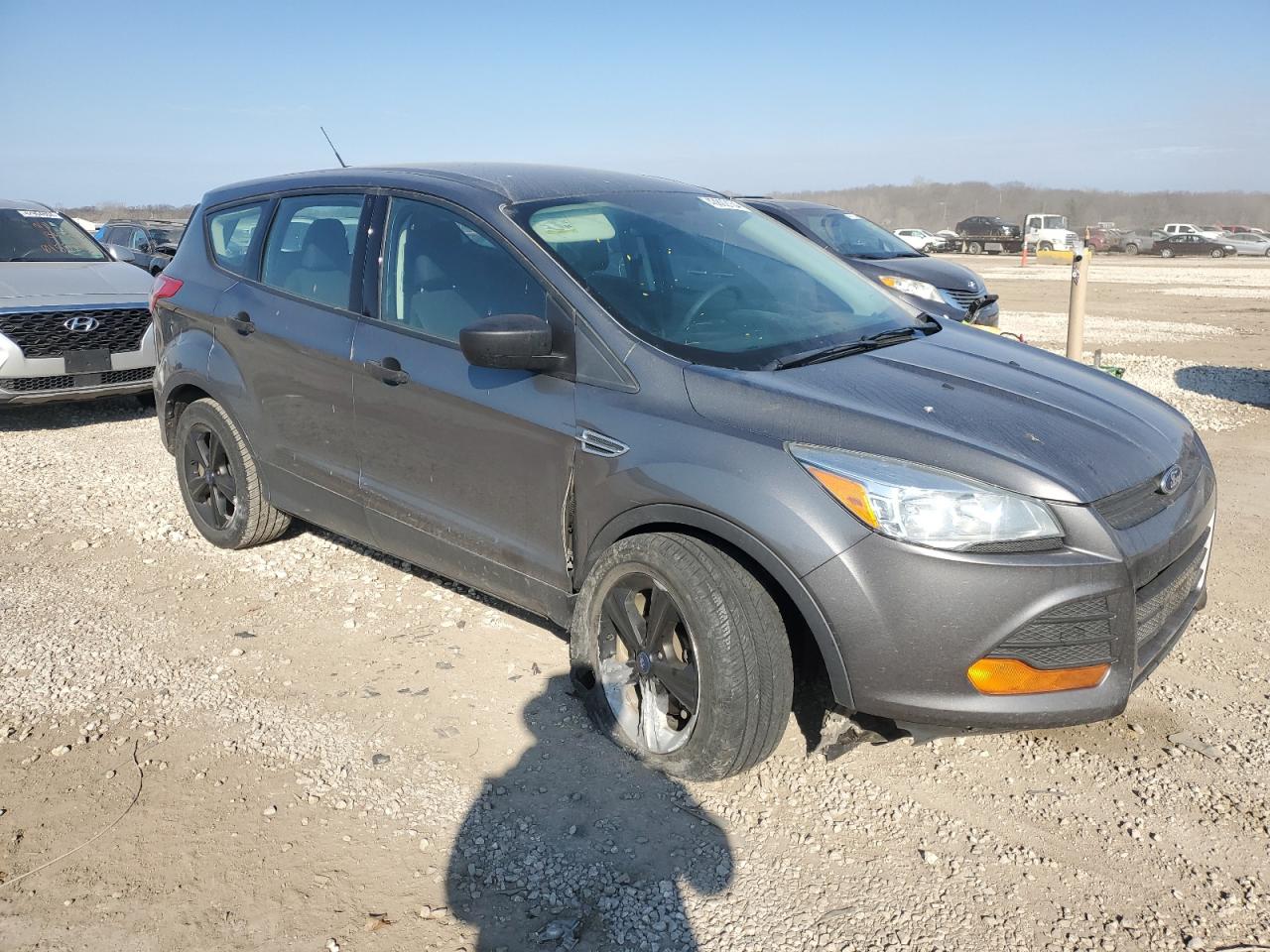 2014 Ford Escape S VIN: 1FMCU0F79EUE12192 Lot: 43802154