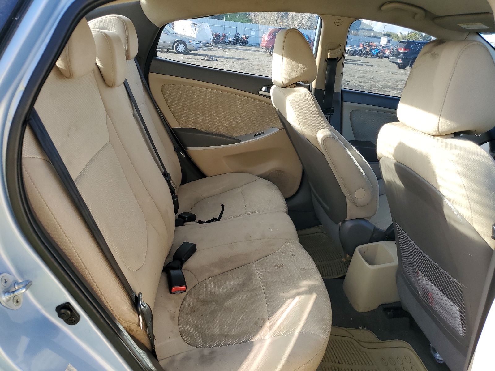 KMHCT4AE8DU538218 2013 Hyundai Accent Gls