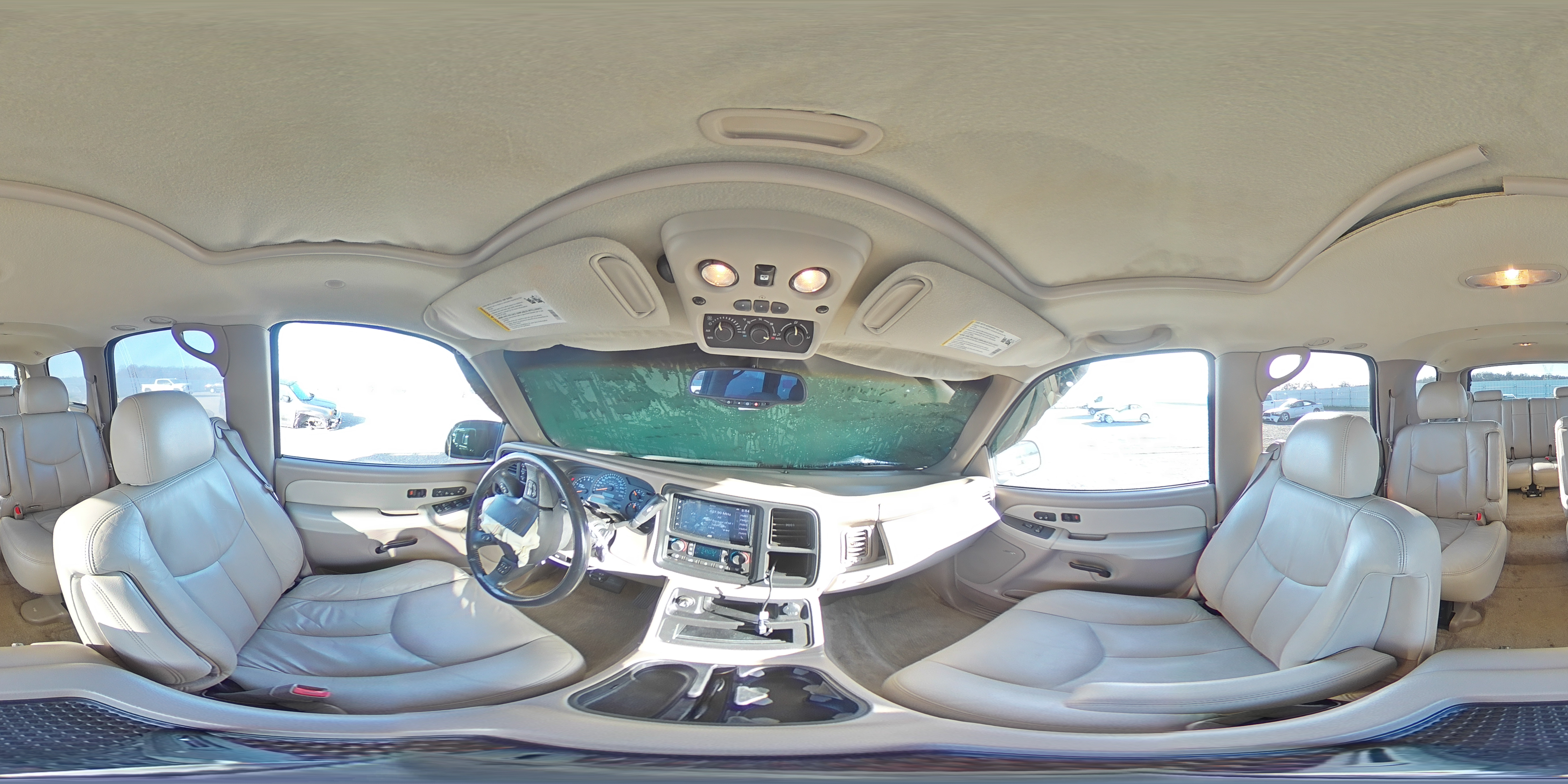 2003 Chevrolet Tahoe K1500 VIN: 1GNEK13T53R240535 Lot: 44040814