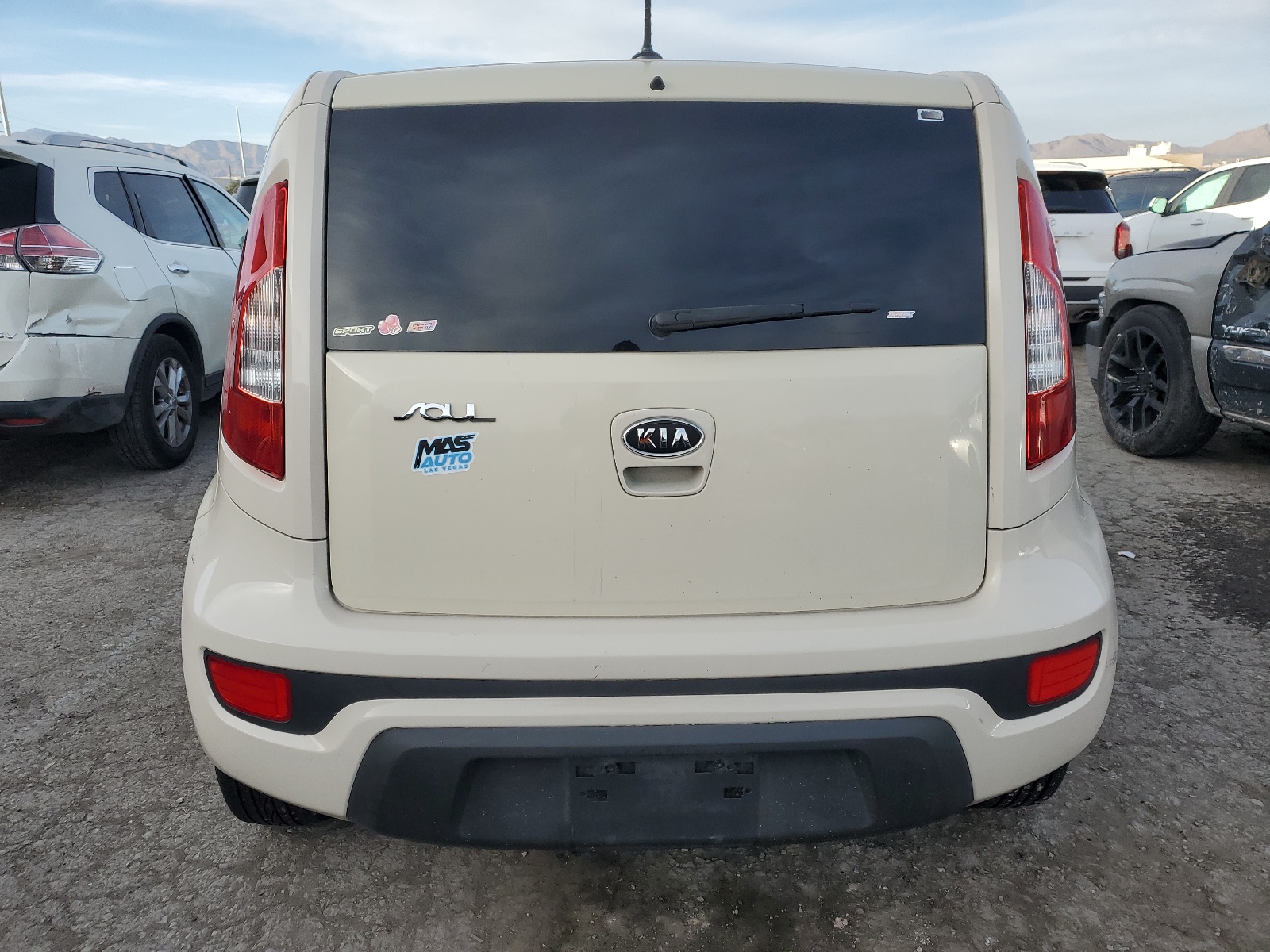 KNDJT2A54C7404223 2012 Kia Soul