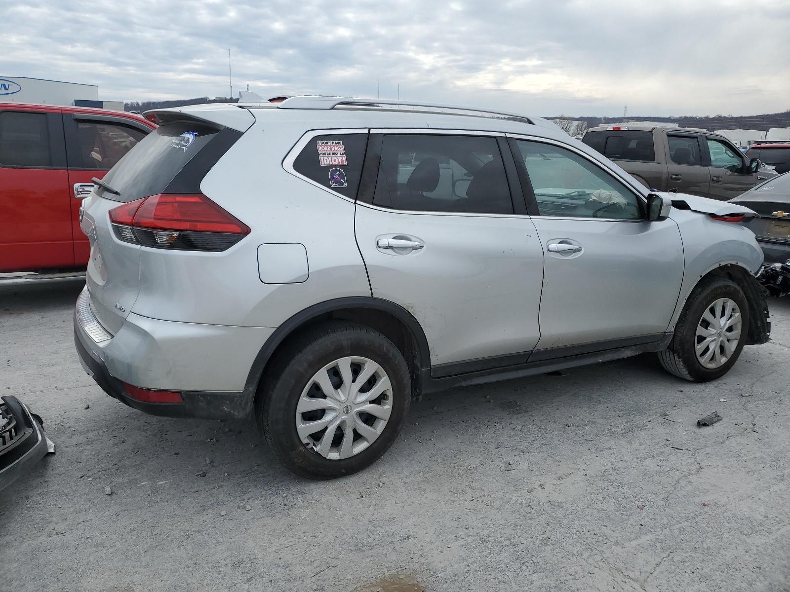 2017 Nissan Rogue S vin: JN8AT2MV3HW252058