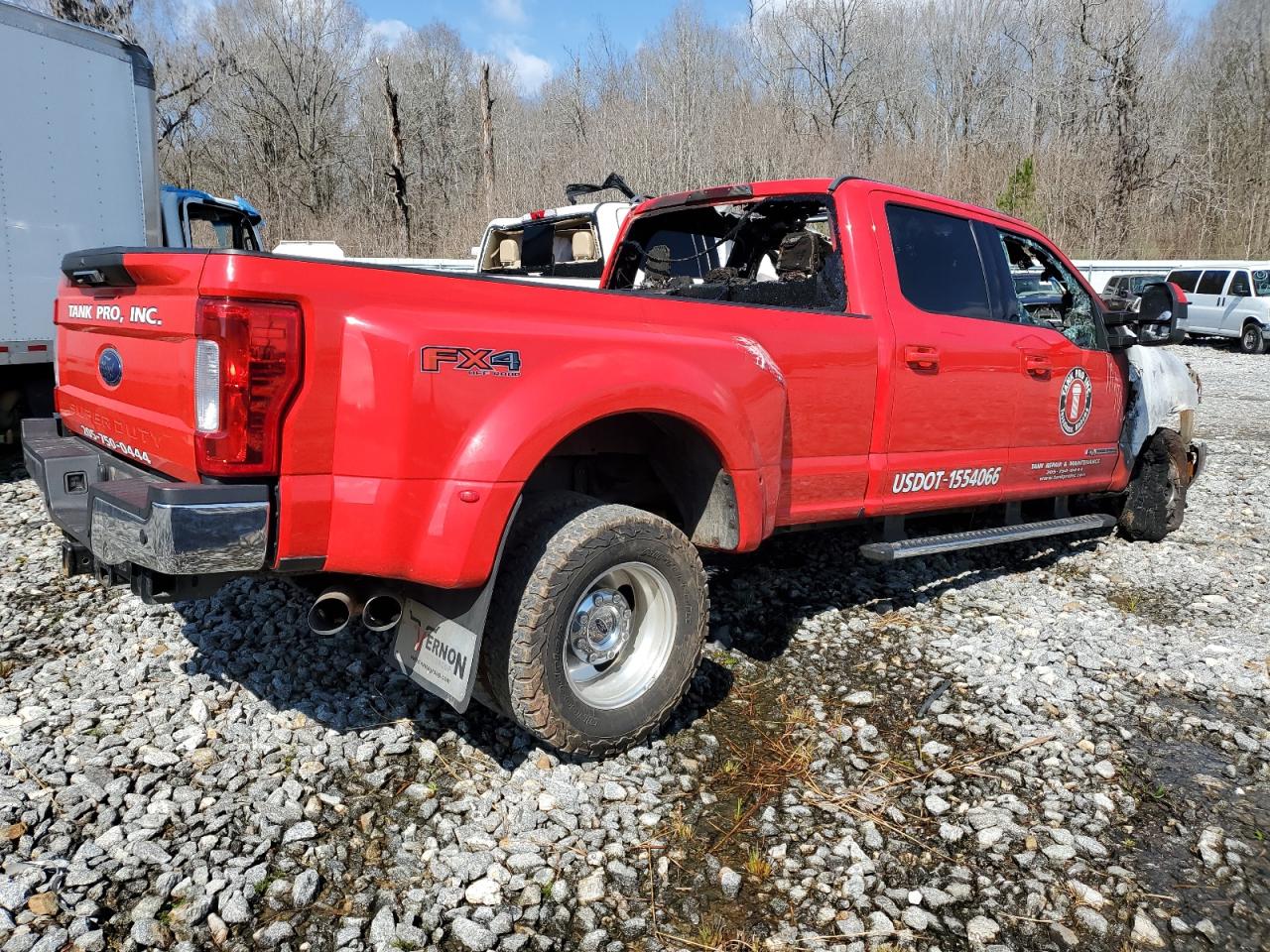 2017 Ford F350 - Image 3
