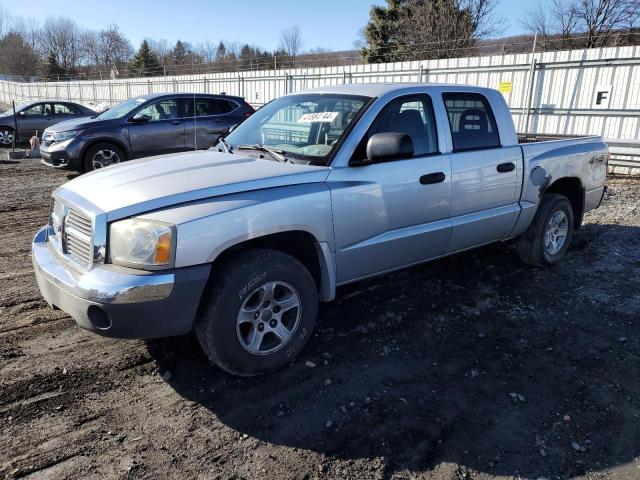 2005 Dodge Dakota Quad Slt للبيع في Grantville، PA - Minor Dent/Scratches