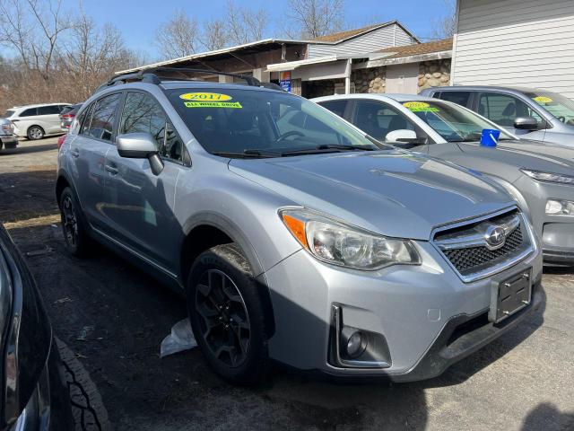 Паркетники SUBARU CROSSTREK 2017 Серебристый