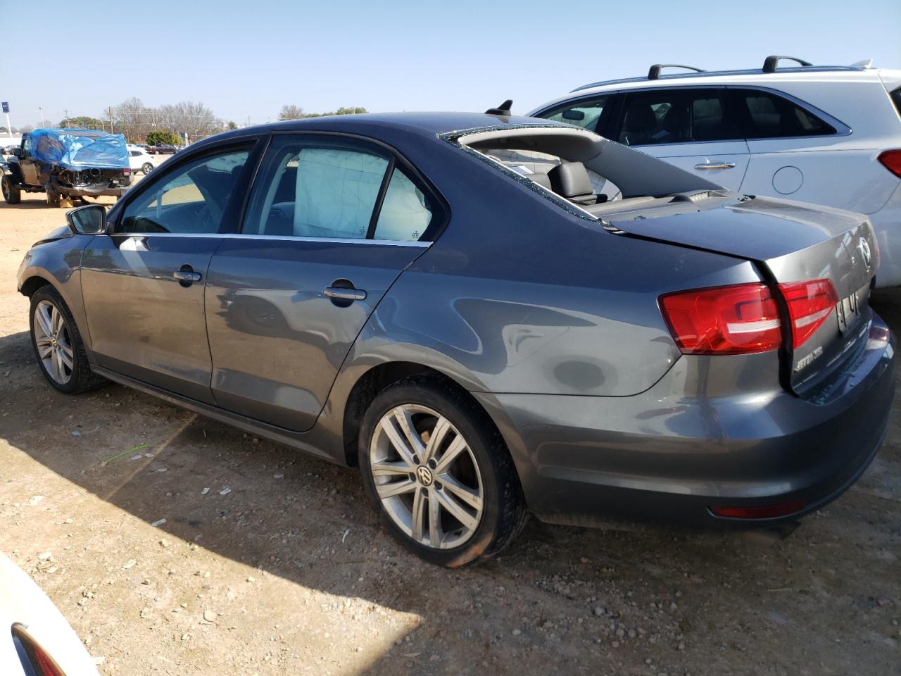 VIN 3VWLA7AJ7FM239705 2015 VOLKSWAGEN JETTA no.2