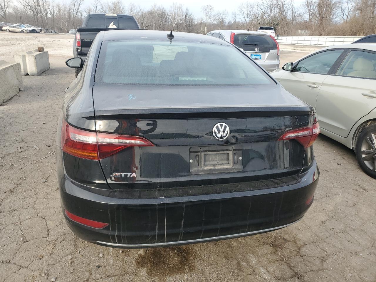 2019 Volkswagen Jetta - Image 6