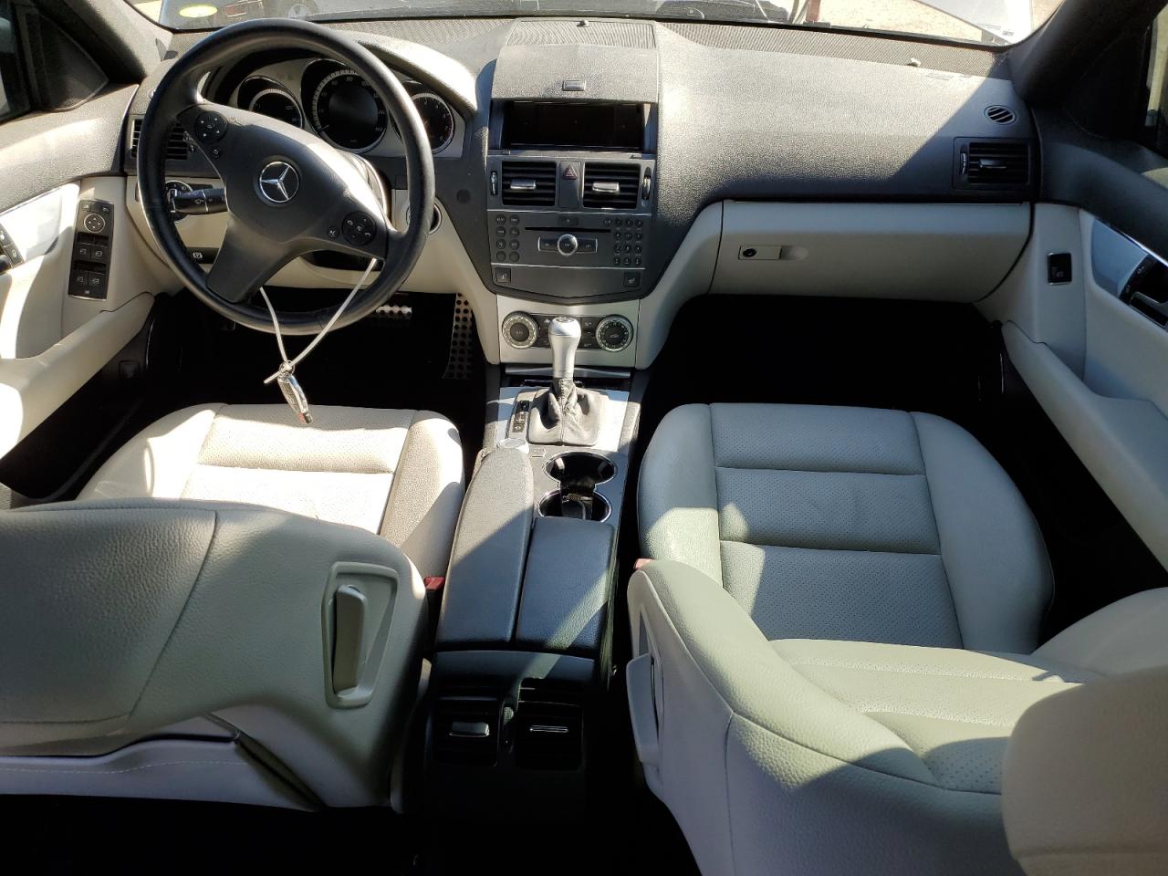 2011 Mercedes-Benz C 300 4Matic VIN: WDDGF8BB8BR148721 Lot: 42446344