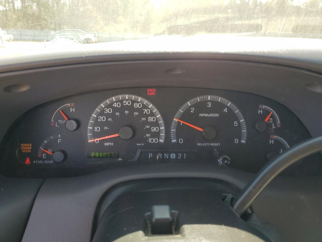 1999 Ford F150 VIN: 2FTRX17W9XCB19252 Lot: 51700204