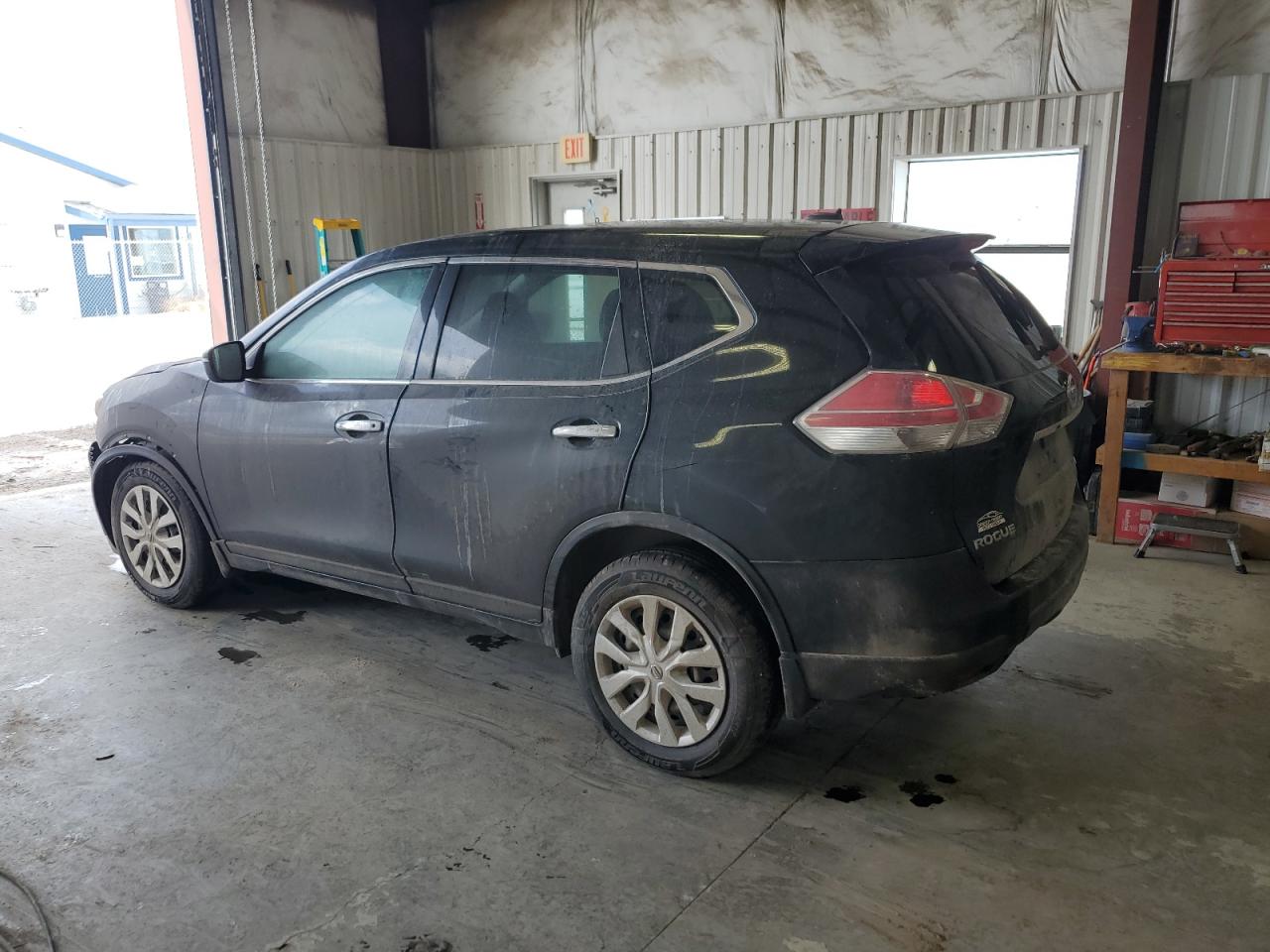 2015 Nissan Rogue S VIN: 5N1AT2MK1FC925909 Lot: 42651324