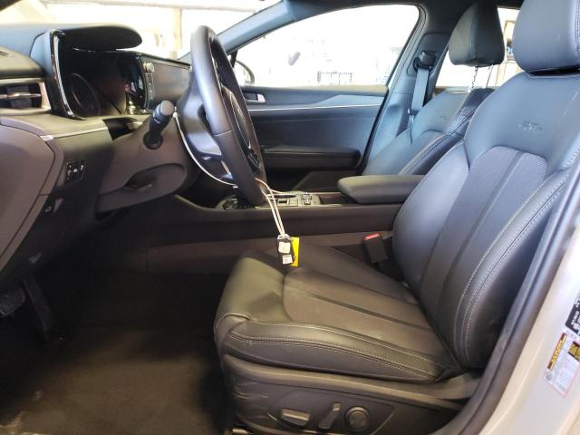  KIA K5 2024 Серый