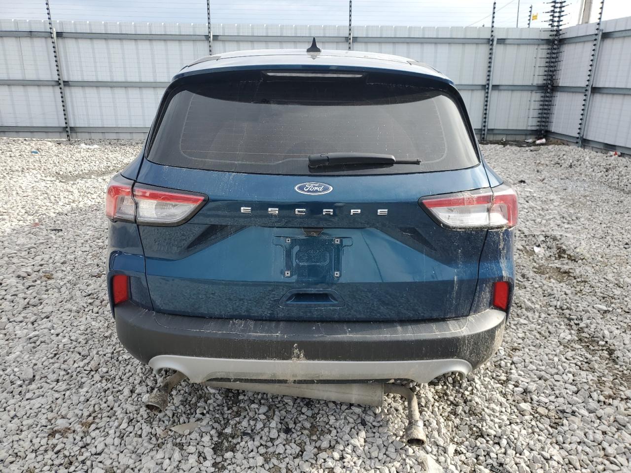 2020 Ford Escape S VIN: 1FMCU0F6XLUC50383 Lot: 40712364