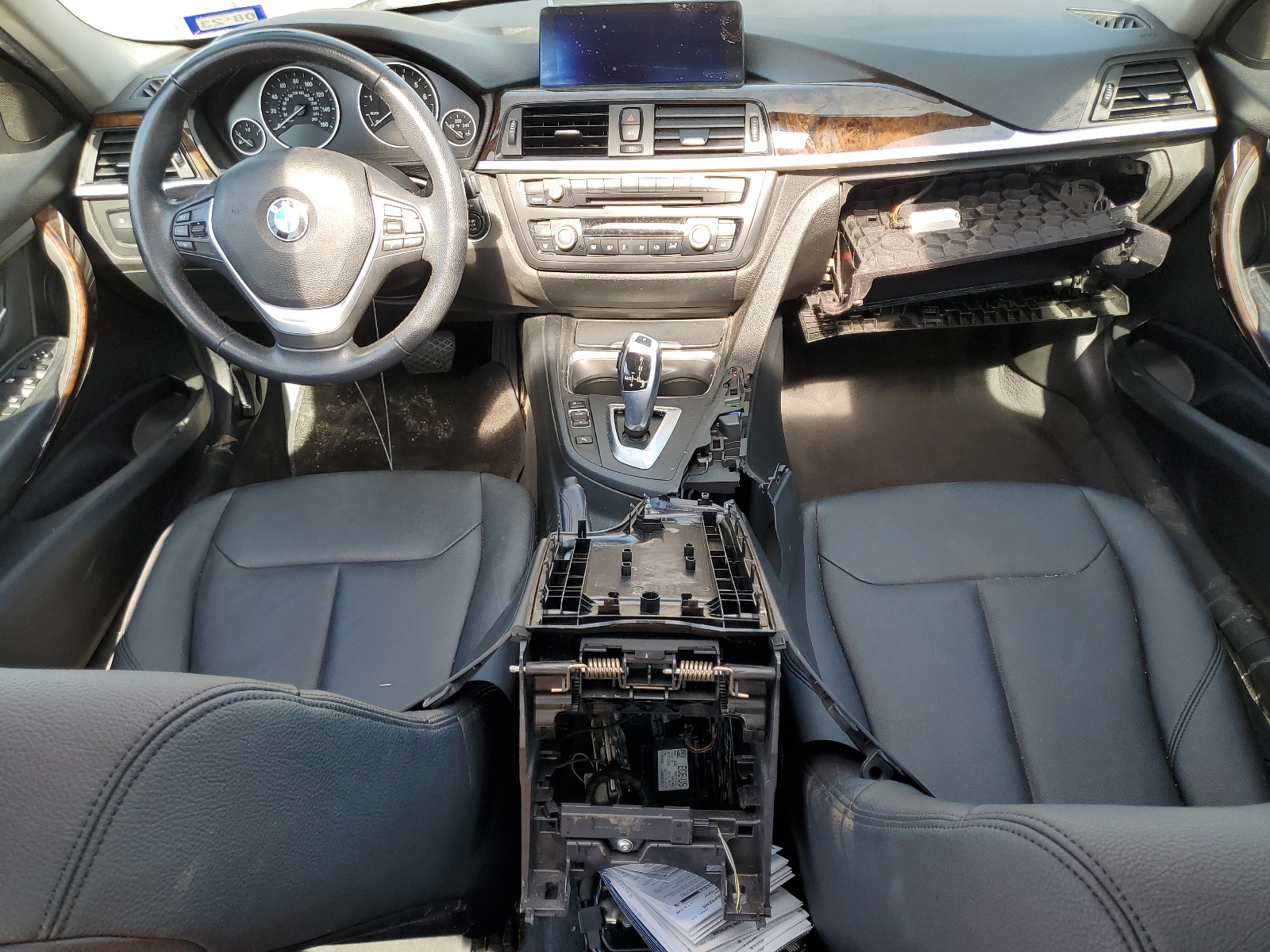 WBA3B3G56FNT68427 2015 BMW 328 Xi