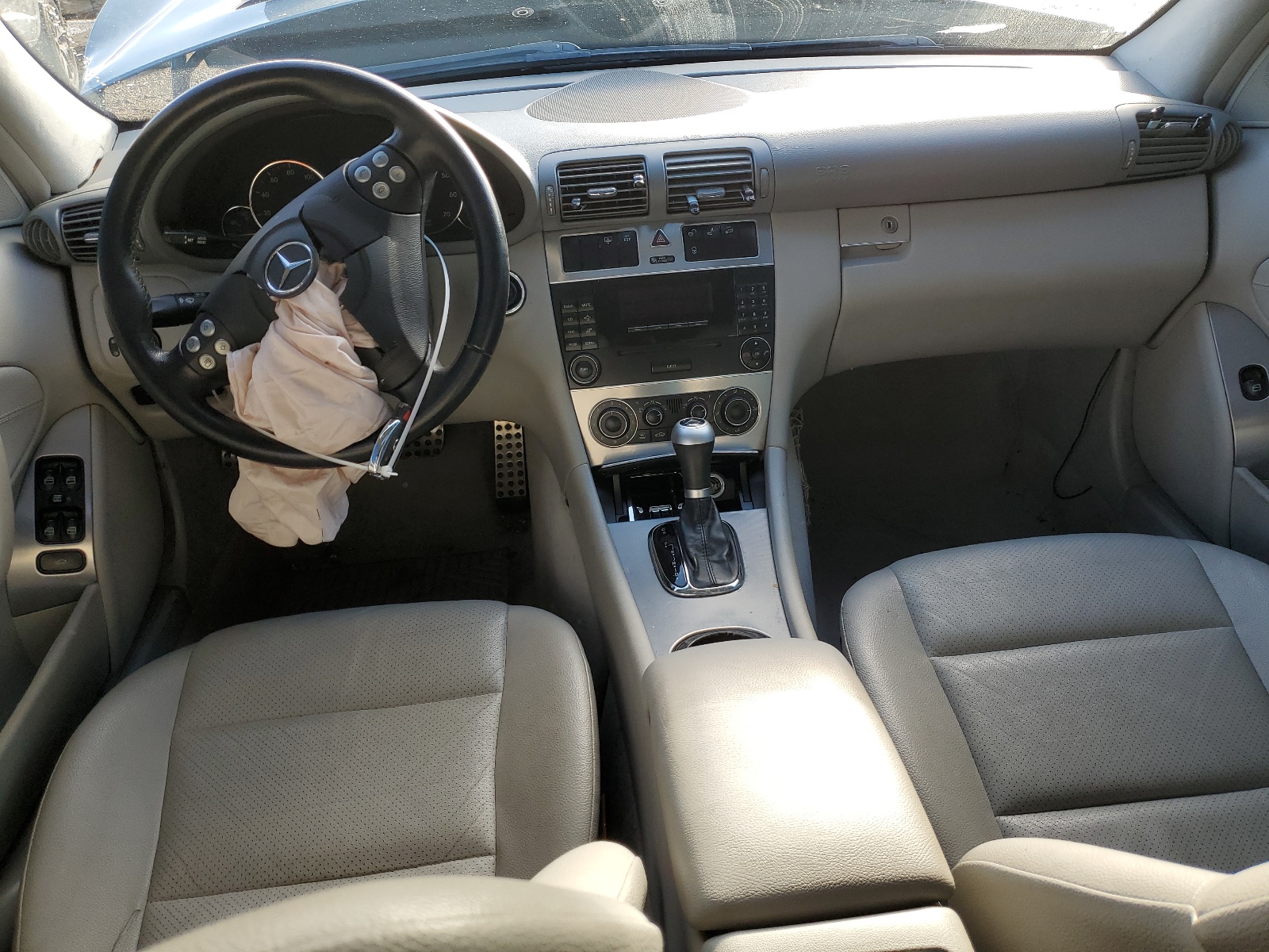 WDBRF40J45F658915 2005 Mercedes-Benz C 230K Sport Sedan