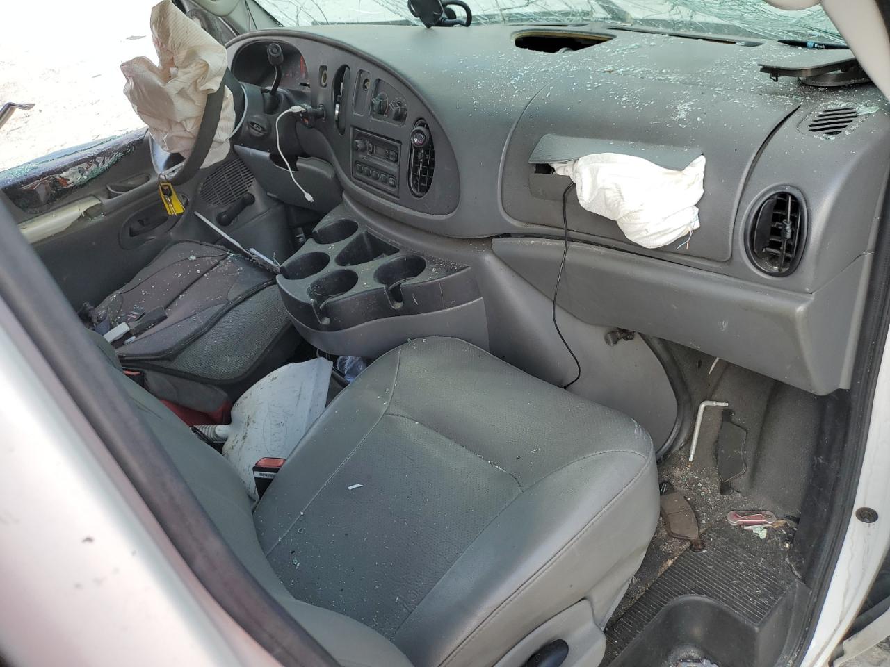 2006 Ford Econoline E150 Van VIN: 1FTRE14W66DA93623 Lot: 42444714