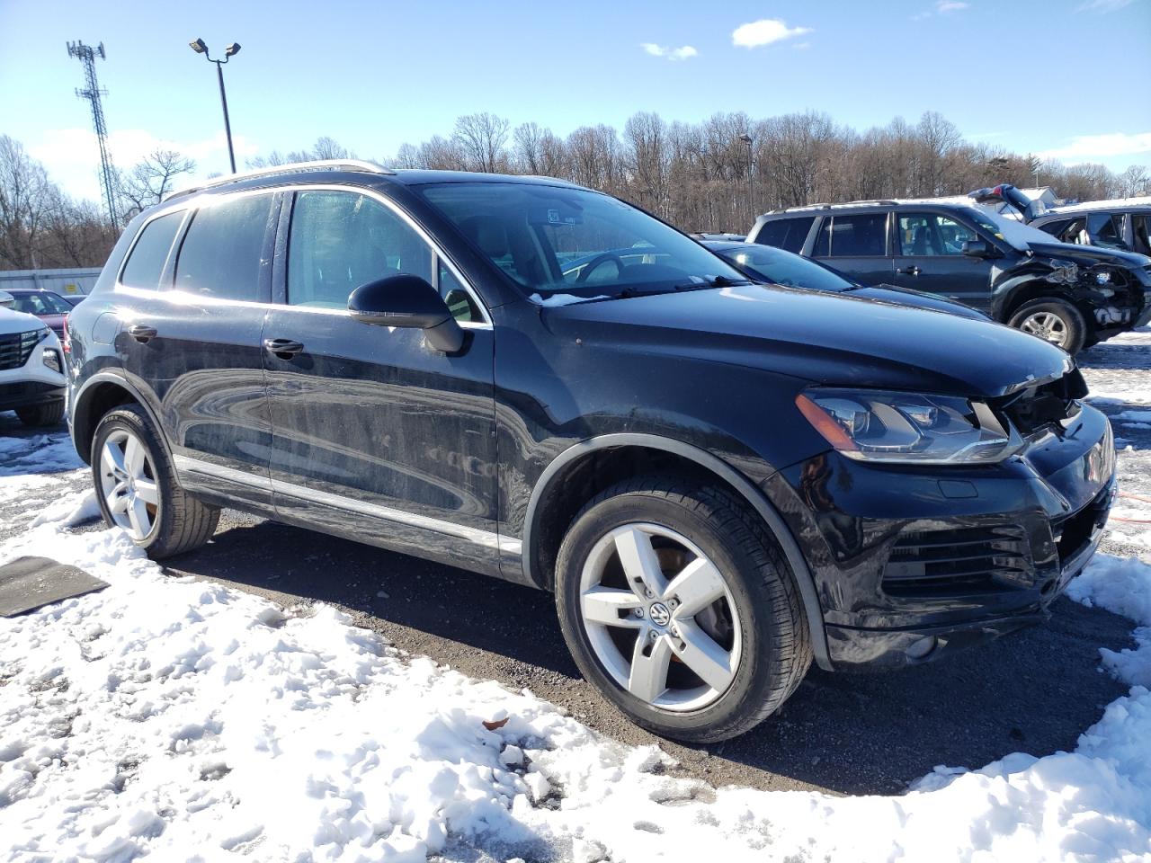 2012 Volkswagen Touareg V6 Tdi VIN: WVGFK9BP7CD003828 Lot: 58646624