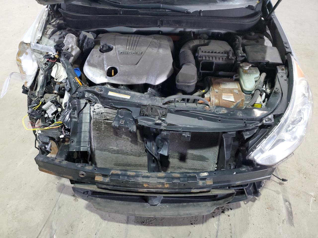 2013 Hyundai Sonata Hybrid VIN: KMHEC4A43DA072280 Lot: 67140334