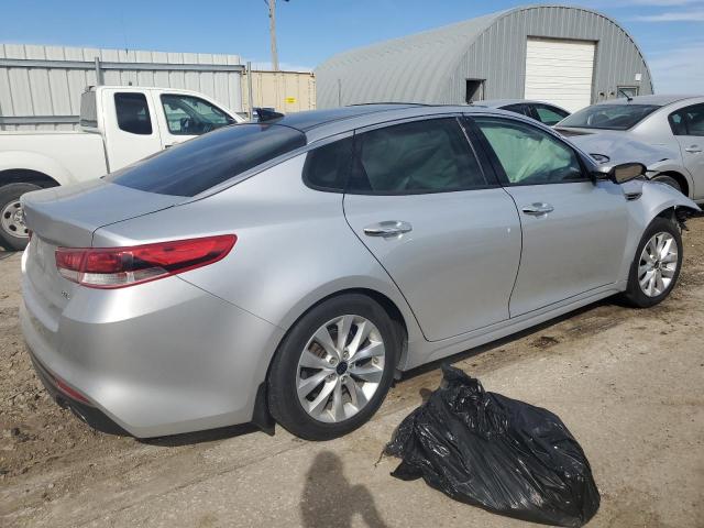  KIA OPTIMA 2017 Серебристый