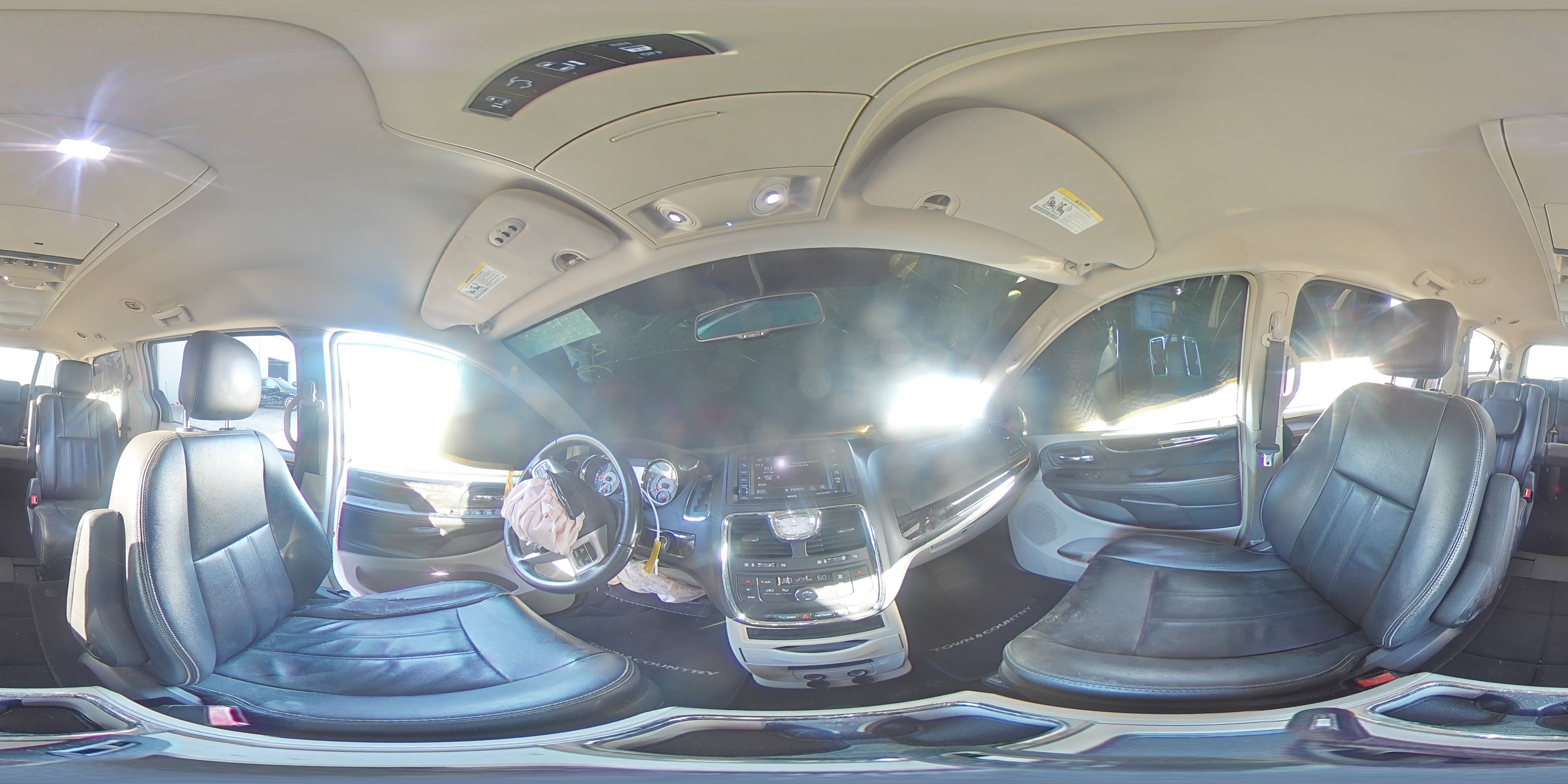 2014 Chrysler Town & Country Touring VIN: 2C4RC1BG1ER220887 Lot: 61675924