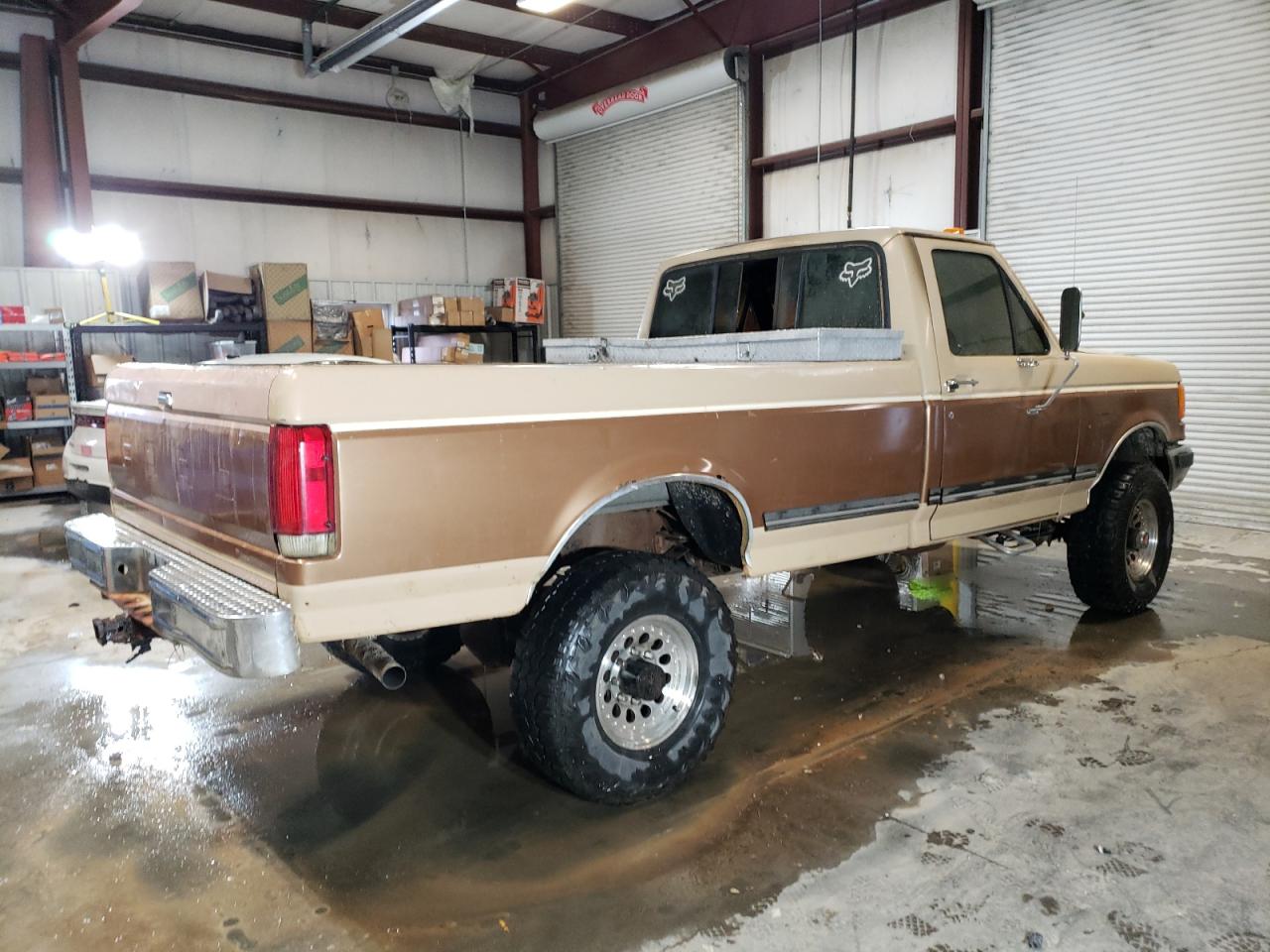 1989 Ford F350 VIN: 1FTHF36G0KNA88965 Lot: 42921324