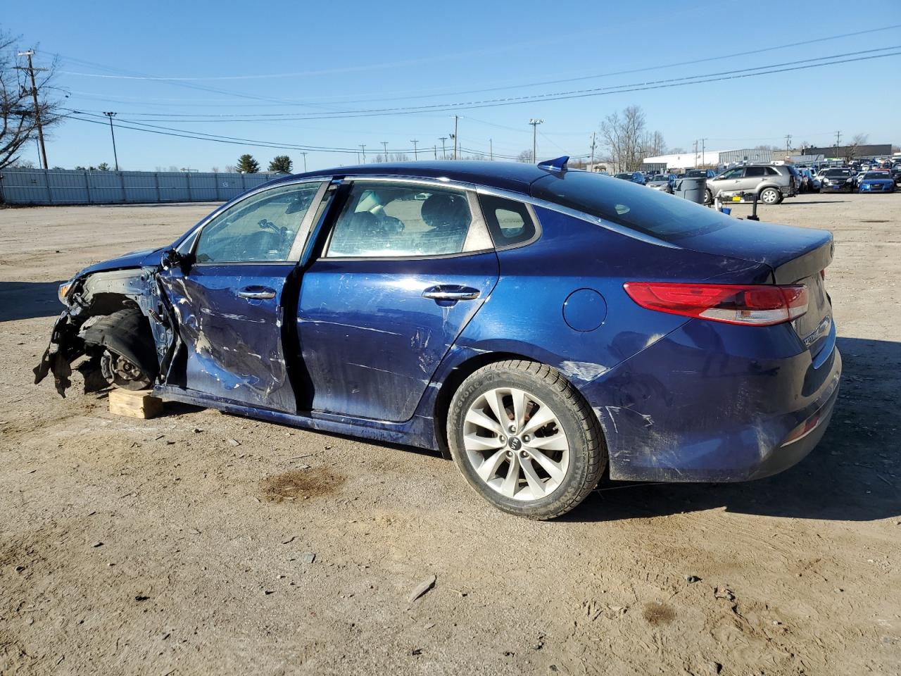 2018 Kia Optima - Image 2